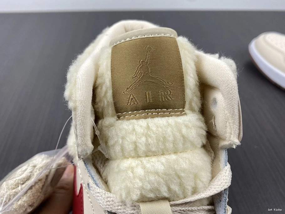 (GS) Pearl Jordan Fleece 1 - DO2207-264 White Mid 1106